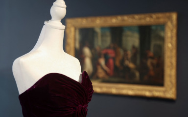 Haljina Lady Di prodana za više od 600.000 dolara