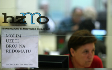 Zbog obiteljskih mirovina, otvoreni dodatni šalteri