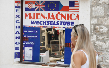 Od 3.500 mjenjačnica u Hrvatskoj, preživjet će svaka deseta