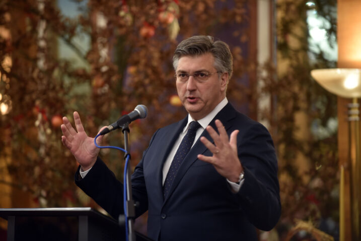 Plenković: U prva 24 sata iskazan interes građana za 220 milijardi eura narodnih obveznica