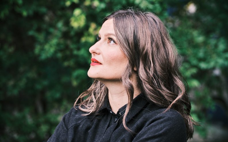 Nina Romić nas singlom 