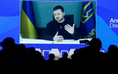 Zelenskij se ukazao u Davosu i otkrio svijetu: ‘Nisam siguran da je Putin živ, ovaj s televizije nije on’