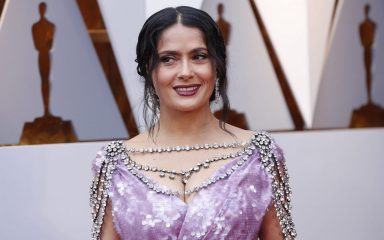 Salma Hayek dovela stripere u svoj dom: “Moj muž nije ljubomoran muškarac”