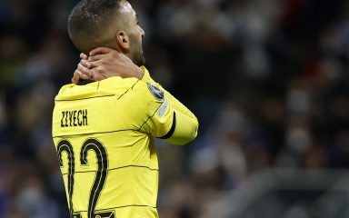 PSG se uzalud žalio na poništenu posudbu Hakima Ziyecha, Parižani za sve krive Chelsae