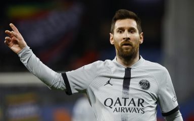 PSG-u važna tri boda za odvajanje od Marseillea, vratar obranio dva penala Mbappeu