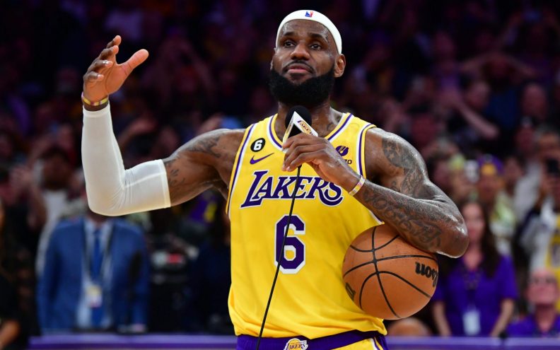 LeBron James postao najbolji strijelac u povijesti NBA lige, zapljeskao mu je i Kareem Abdul-Jabbar
