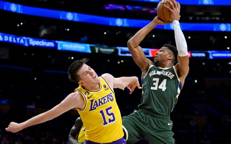 Bucksi na krilima Giannisa nastavili pobjednički niz i kod oslabljenih LA Lakersa