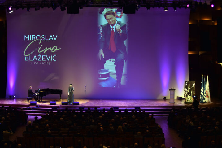 Emotivan oproštaj od trenera svih trenera