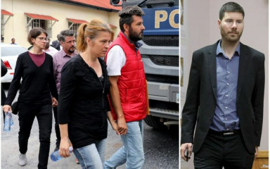 Hrvati u Zambiji psihički su slomljeni: ‘Neki razmišljaju i o suicidu’. Pernar se, pak, zabavlja i samoproziva – Mojsijem