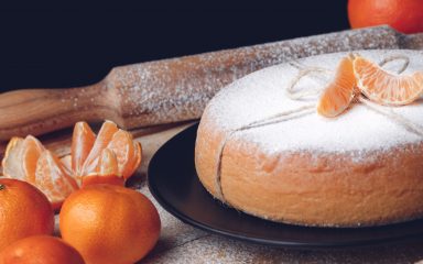 Torta od klementina i lješnjaka gotova za manje od 30 minuta