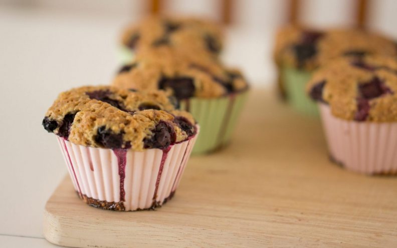 Niskokalorični muffini od jogurta s borovnicama bogati proteinima