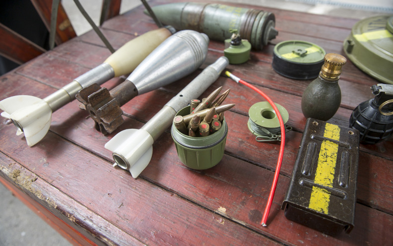 Na zadarskom području pronađena ručna bomba, na biogradskom topničko zrno