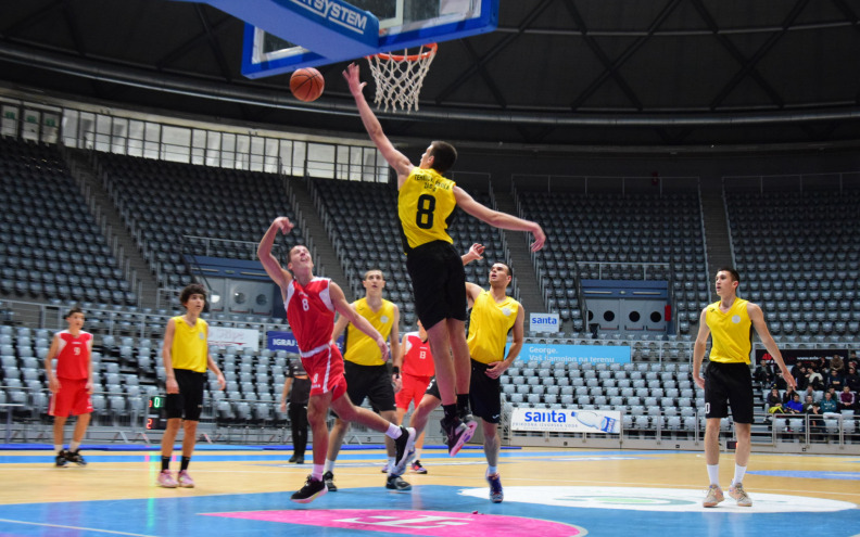 [FOTO] Nakon puno drame gimnazijsko finale košarkaške lige