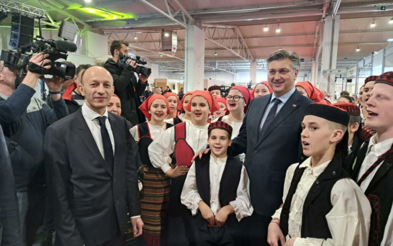 FOTO Evo kako se Ličko-senjska županija predstavila na sajmu Viroexpo