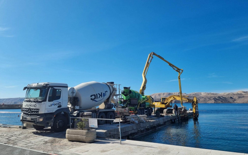 Za uređenje luka i plaža na području Senja, Novalje i Karlobaga gotovo 2 milijuna eura