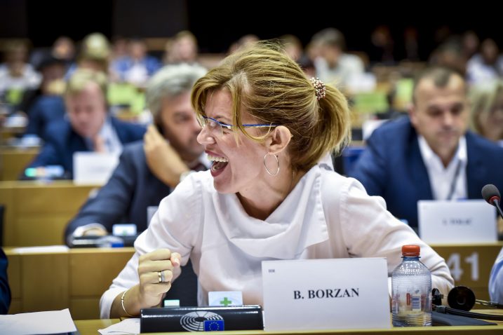 Borzan: Već iduće godine ćemo moći zaštititi pašku čipku na EU razini
