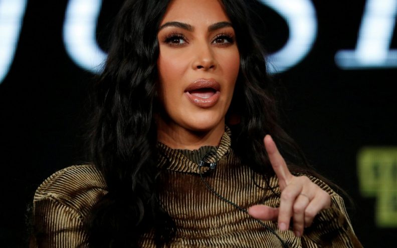 FBI ispituje Leonarda DiCapria i Kim Kardashian: Kim se u avion ukrcala s 250 000 dolara, kupila Ferrari...