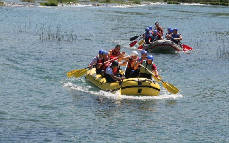 Rafting regata “Zrmanja 2009.” pokazuje humanitarni karakter