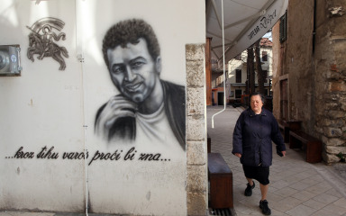 Tomislava nema već 30 godina, a njegove pjesme pivaju se i dalje