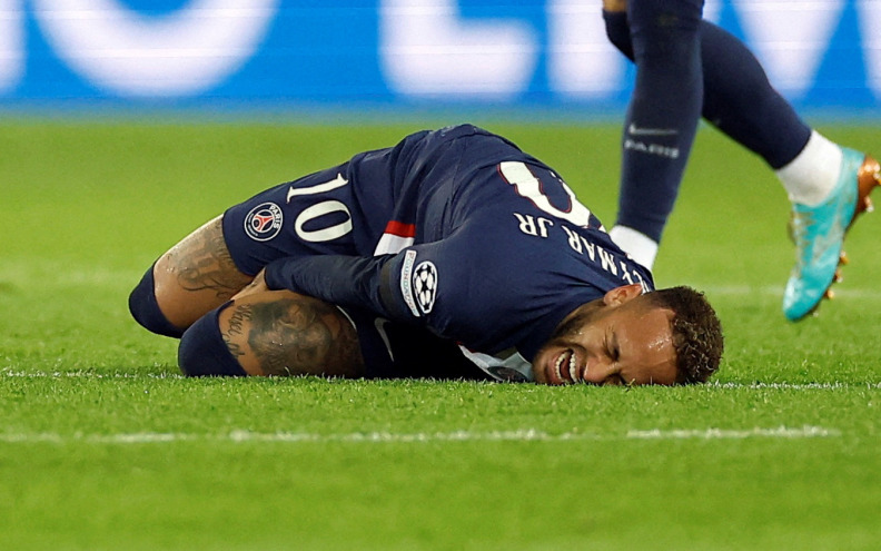 Neymar stigao u Dohu na operaciju i poručio: 