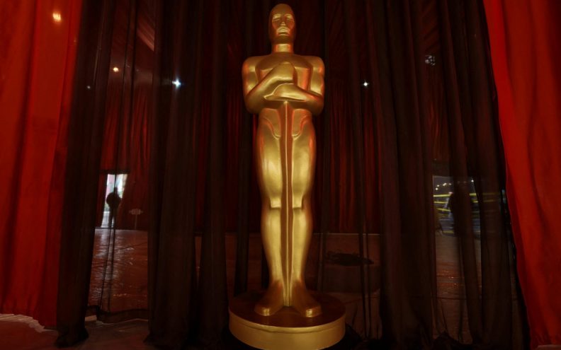 Luckast znanstveno-fantastični film neobičan je favorit na Oscarima