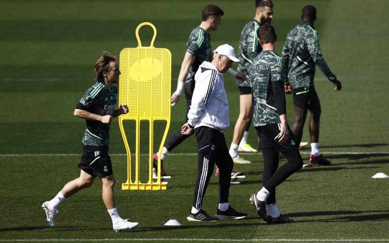Večeras se igraju posljednja dva uzvrata osmine finala LP, Carlo Ancelotti puše i na hladno
