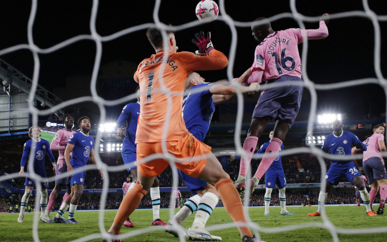 Chelsea prokockao dva vodstva te remizirao s Evertonom