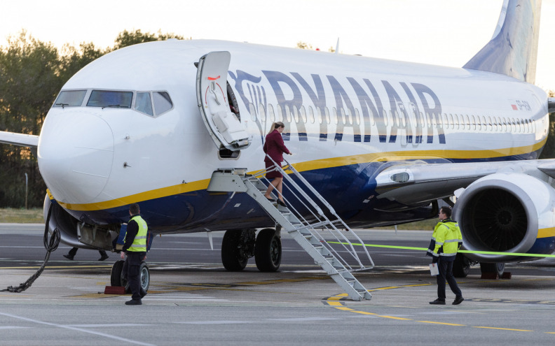 Ryanair školarcu mora isplatiti odštetu zbog traumatičnog iskustva na letu