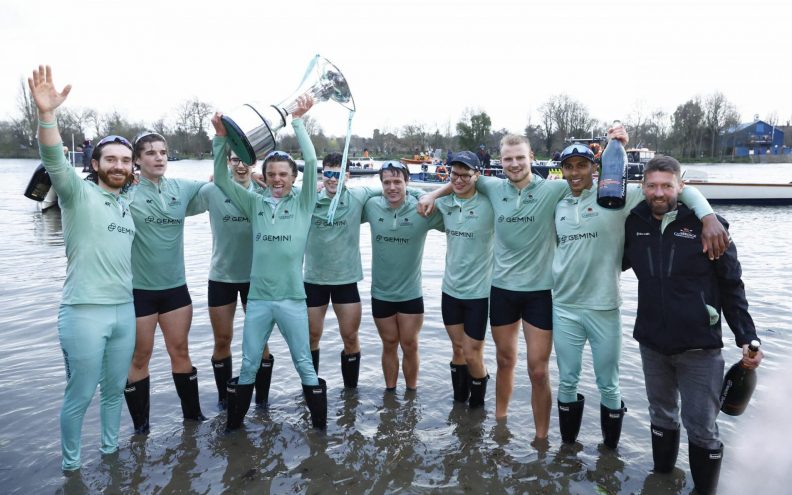Veslači Cambridgea pobijedili Oxford u poznatoj utrci dvaju prestižnih sveučilišta na Temzi