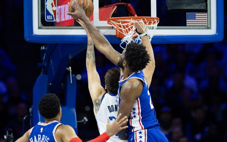 VIDEO Embiid i Harden gurnuli Dončića i Irvinga izvan zone 