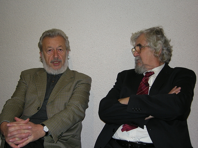 PJESNIK SAMO SVOGA PUTA