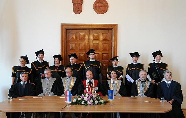 Zadar dobio osam doktora znanosti