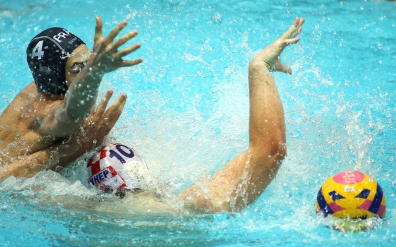 Hrvatski vaterpolisti ostvarili i drugu pobjedu na Svjetskom kupu u Zagrebu, Rino Burić prvo ime protiv Francuske