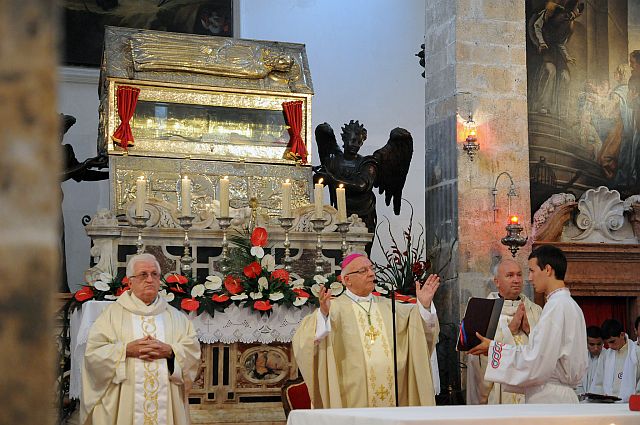 Nadbiskupova smrt odgodila primopredaju moći sv. Šime jeruzalemskoj crkvi