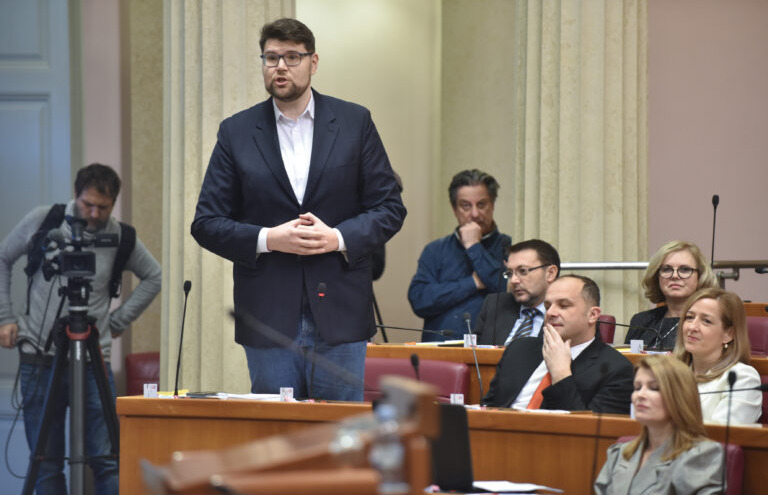 Oporba: HDZ-u odgovara loše stanje u pravosuđu