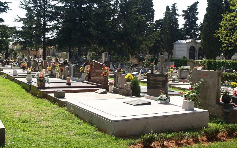 Započeli pripremni radovi za groblje u Crnom