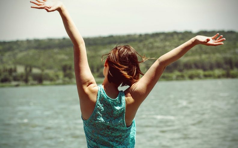 U slučaju da želite biti istinski sretni, pokušajte se odreći ovih 10 stvari