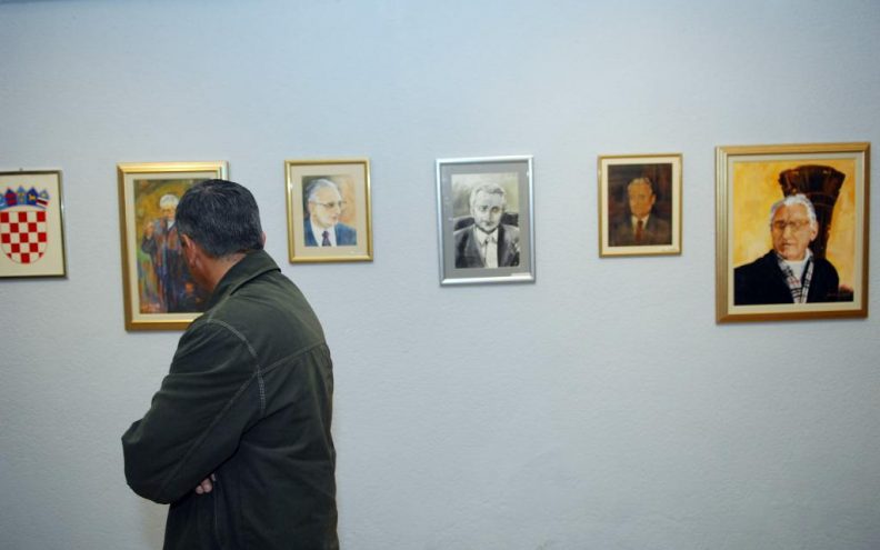 Portreti dr. Franje Tuđmana u suvremenom hrvatskom slikarstvu