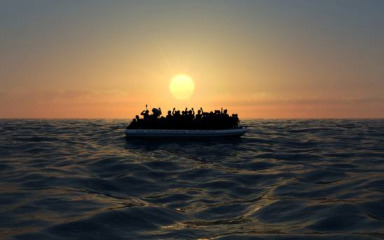 Medicinski brod Ocean Viking spasio 29 migranata na Mediteranu