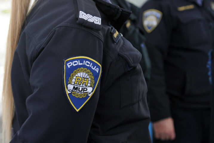 Napade na policajce treba tretirati kao kazneno djelo, a ne prekršaj