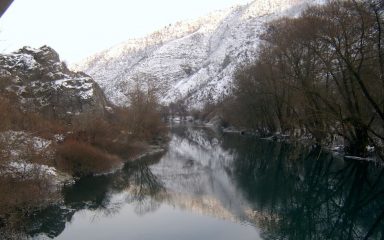 Prevrnuo se čamac s više osoba u Uni, pronađeno tijelo muškarca!