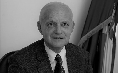 Umro Smiljko Sokol, bivši ministar i predsjednik Ustavnog suda