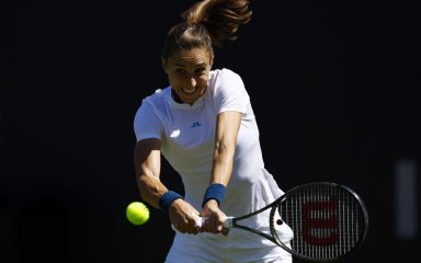 Petra Martić pobjedom nad Ruskinjom stigla do osmine finala WTA turnira u Madridu