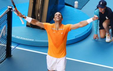 Neuništivi Španjolac vraća se na omiljeni turnir: Nadal će igrati na Roland Garrosu