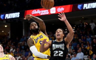 Memphis izjednačio protiv blijedih Lakersa, Bucksi uvjerljivo stigli do slavlja nad Miami Heatom