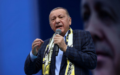 Turska: Erdogan i Kilicdaroglu privukli velik broj ljudi dva tjedna prije izbora