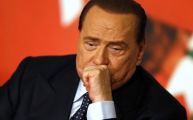 Putin održao minutu šutnje za Berlusconija