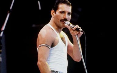 Više od 1500 predmeta iz privatne kolekcije Freddieja Mercuryja ide u prodaju