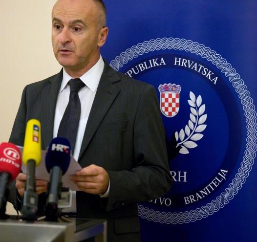 Uhićen Dinko Mikulić, pomoćnik ministra Matića