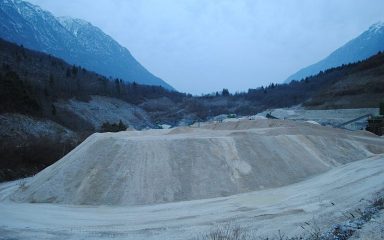 Grad Obrovac javnu raspravu o tvornici u Kruševu zakazao usred blagdana